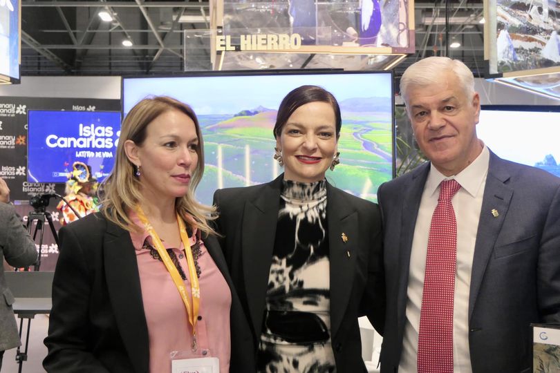 Alpidio Armas, Fátima Lemes y Davinia Suárez